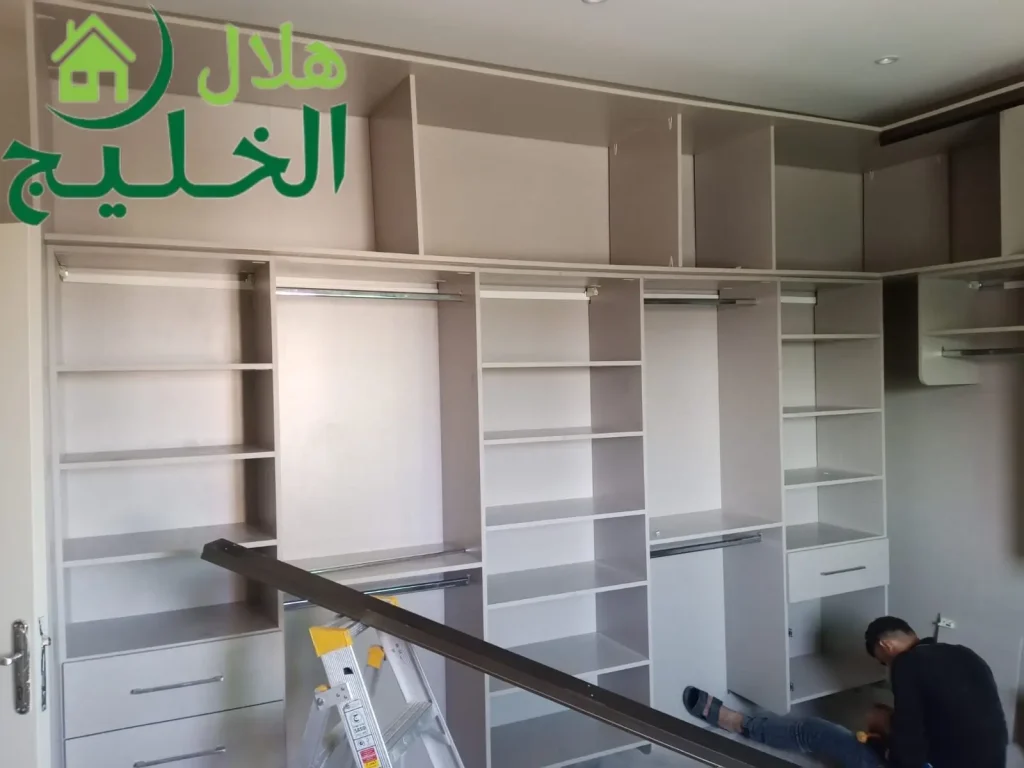 ارخص نجار